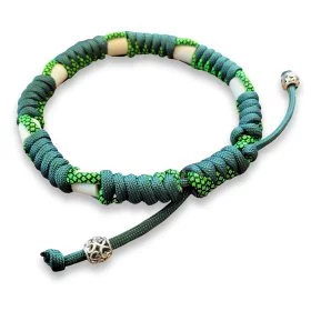 Mobile Preview: EM-Keramik-Halsband aus Paracord mit EM-Keramik alphine grün / neon green diamonds